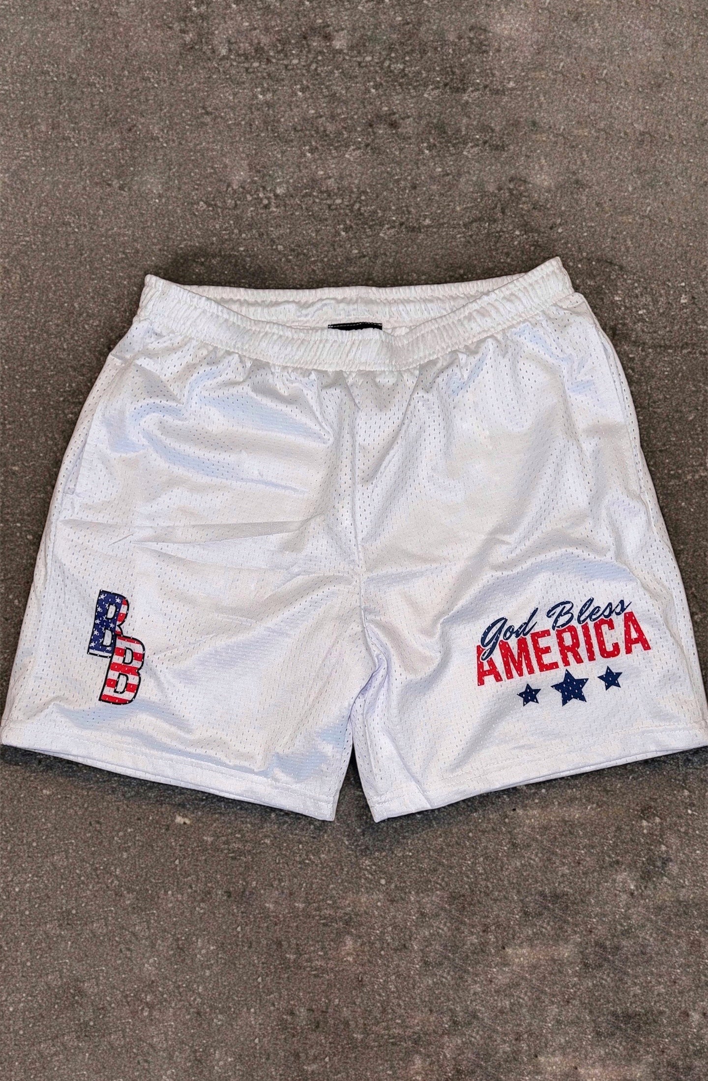 USA Double Layer Mesh Shorts - White - 5.5 In Inseam